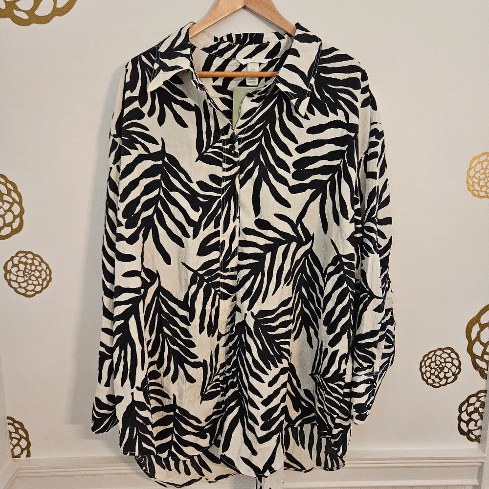 H&M Black and White Leaf Pattern Tunic